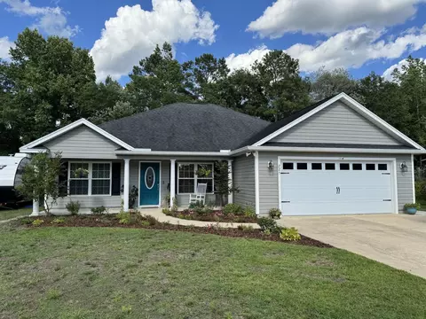 225 Fox Hunt Pl, Galivants Ferry, SC 29544
