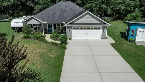 225 Fox Hunt Pl, Galivants Ferry, SC 29544