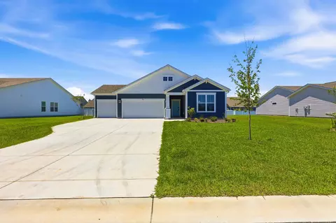 905 Inlet Keys St, Murrells Inlet, SC 29576