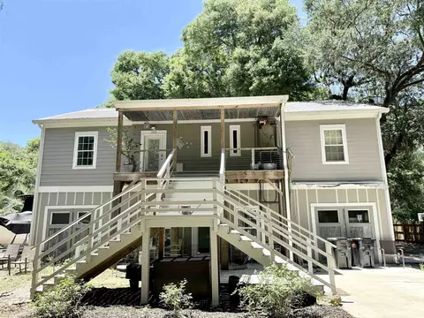 709 Old Waccamaw Dr, Pawleys Island, SC 29585