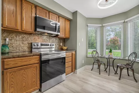 Kitchen - 105 Hickory Dr, Conway, SC 29526 photo 2 of 3