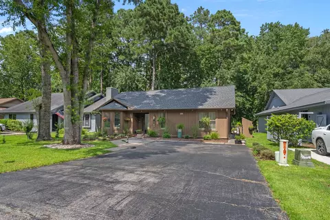 Exterior - 105 Hickory Dr, Conway, SC 29526 photo 10 of 16
