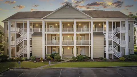 5882 Longwood Dr #3-101, Murrells Inlet, SC 29576