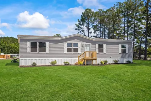 109 G P Smith Ave, Longs, SC 29568