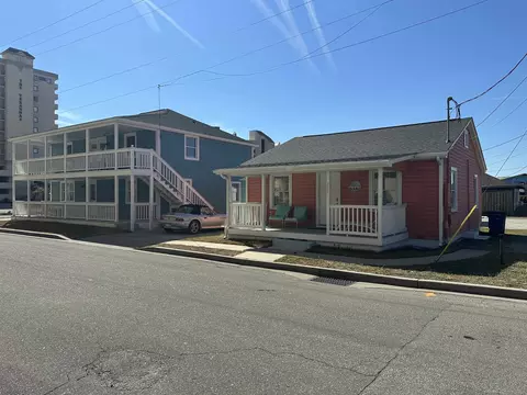 205 5th Ave S, North Myrtle Beach, SC 29582