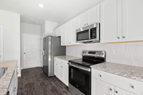 Kitchen - 445 Falling Leaf Loop, Myrtle Beach, SC 29588 photo 2 of 4