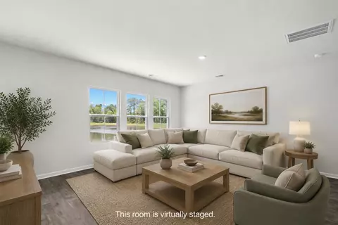 Living - 445 Falling Leaf Loop, Myrtle Beach, SC 29588 photo 5 of 5