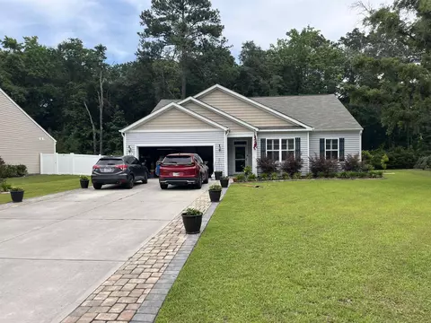 44 Porch Ln, Pawleys Island, SC 29585