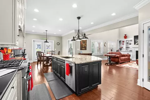 Kitchen - 9785 Anchor Dr, Longs, SC 29568 photo 7 of 7