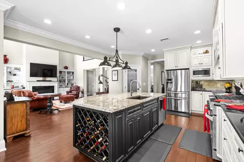 Kitchen - 9785 Anchor Dr, Longs, SC 29568 photo 6 of 7