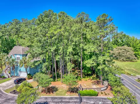 100 Harbor Oaks Dr, Myrtle Beach, SC 29588
