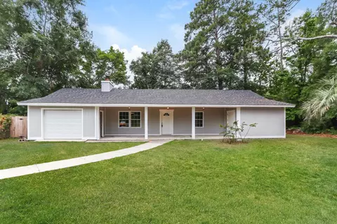 745 Tyson Dr, Pawleys Island, SC 29585