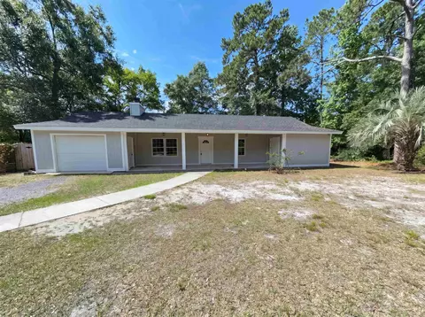 745 Tyson Dr, Pawleys Island, SC 29585