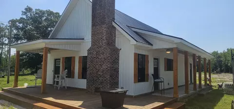 735 Hemingway Rd, Longs, SC 29568