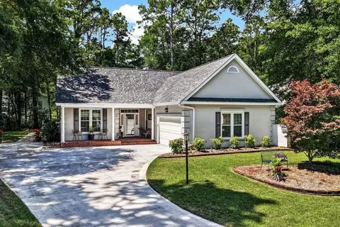 30 Prestwick Dr, Pawleys Island, SC 29585