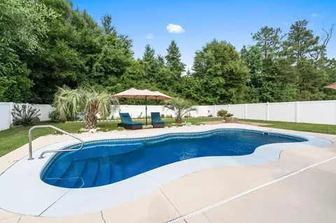 Exterior - 205 Maple Oak Dr, Conway, SC 29526 photo 6 of 18