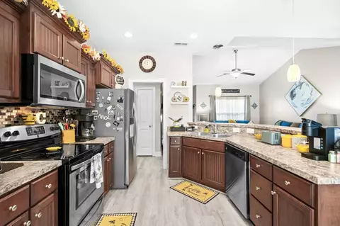 Kitchen - 205 Maple Oak Dr, Conway, SC 29526 photo 1 of 2