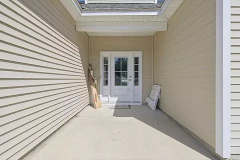 Exterior - 1900 Blue Bird Rd, Loris, SC 29569 photo 2 of 4