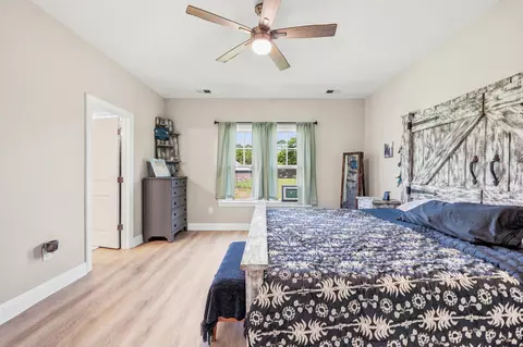 Bedroom - 1900 Blue Bird Rd, Loris, SC 29569 photo 2 of 5
