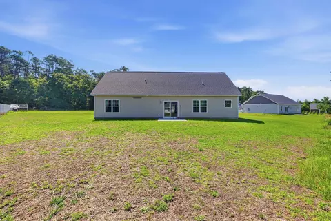 Exterior - 1900 Blue Bird Rd, Loris, SC 29569 photo 4 of 4