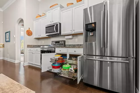 Kitchen - 212 Hull St, Surfside Beach, SC 29575 photo 2 of 4