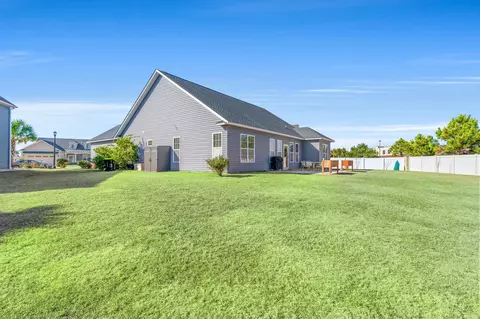 Exterior - 212 Hull St, Surfside Beach, SC 29575 photo 6 of 8