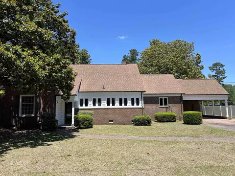 5619 Main St, Loris, SC 29569