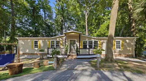 391 Di-cindy Ln, Murrells Inlet, SC 29576