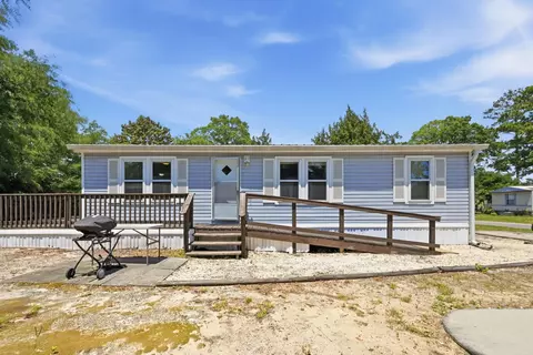 132 Crooked Island Cir, Murrells Inlet, SC 29576
