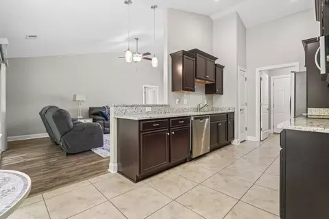 Entry Way - 263 Macarthur Dr, Conway, SC 29527 photo 5 of 6