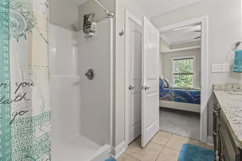 Bath - 263 Macarthur Dr, Conway, SC 29527 photo 3 of 3