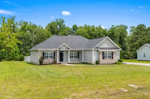642 Sunny Pond Ln, Aynor, SC 29511