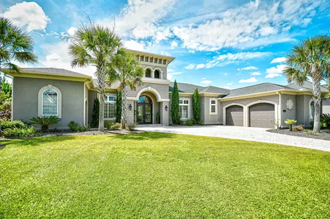 3203 Birdsong Ct, North Myrtle Beach, SC 29582