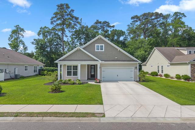 153 Castaway Key Dr, Pawleys Island, SC 29585
