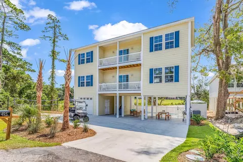 495 Rosemary Ln, North Myrtle Beach, SC 29582