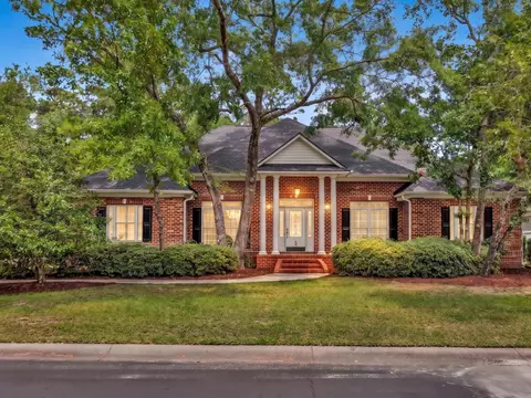 60 Highwood Cir, Murrells Inlet, SC 29576