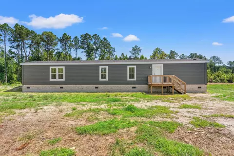 8790 Luck Rd, Nichols, SC 29581