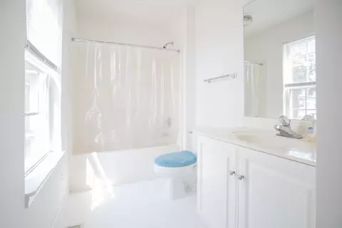 Bath - 319 16th Ave S, Surfside Beach, SC 29575 photo 2 of 5