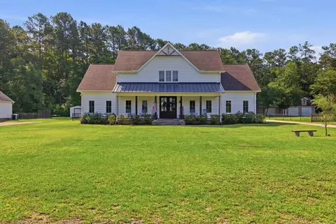 5727 Pauley Swamp Rd, Conway, SC 29527