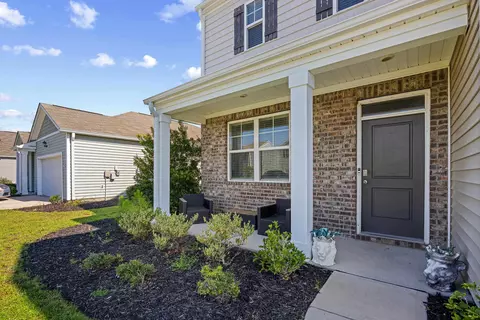 916 Blue Point Dr, Myrtle Beach, SC 29588