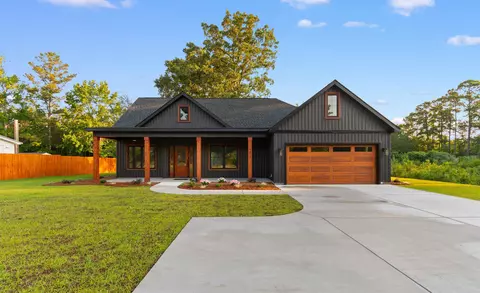 4394 Old Tram Rd, Conway, SC 29527