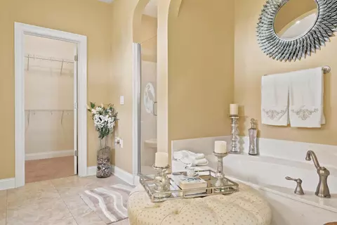 Bath - 625 Evers Loop, Surfside Beach, SC 29575 photo 4 of 5