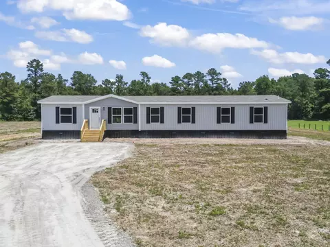 5601 Oak Grove Church Rd, Nichols, SC 29581