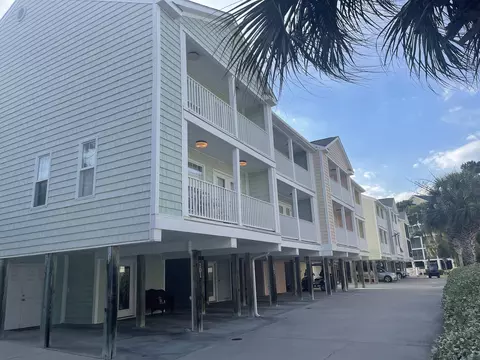 209 N Hillside Dr #102, North Myrtle Beach, SC 29582