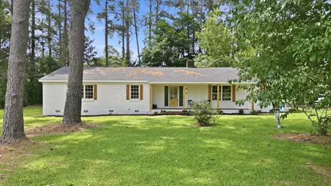 Exterior - 302 Azalea Dr, Mullins, SC 29574 photo 8 of 8
