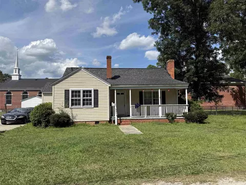 510 Sycamore St, Conway, SC 29526