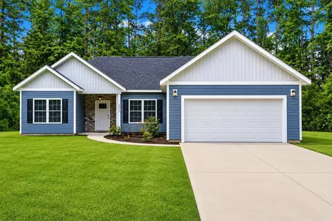 2994 Manning St, Loris, SC 29569
