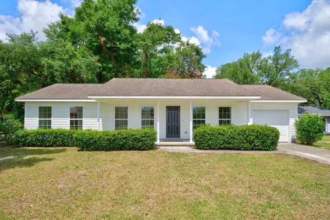 2212 S Island Rd, Georgetown, SC 29440