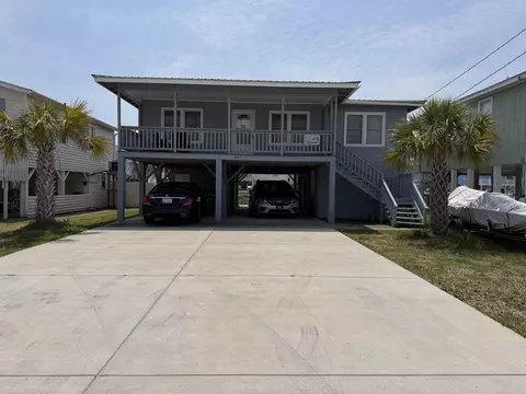 313 56th Ave N, North Myrtle Beach, SC 29582