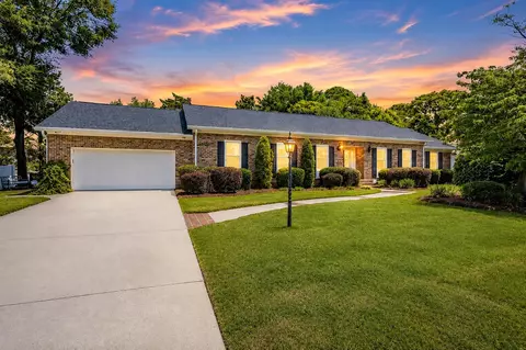 410 Pinecrest Dr, Myrtle Beach, SC 29572